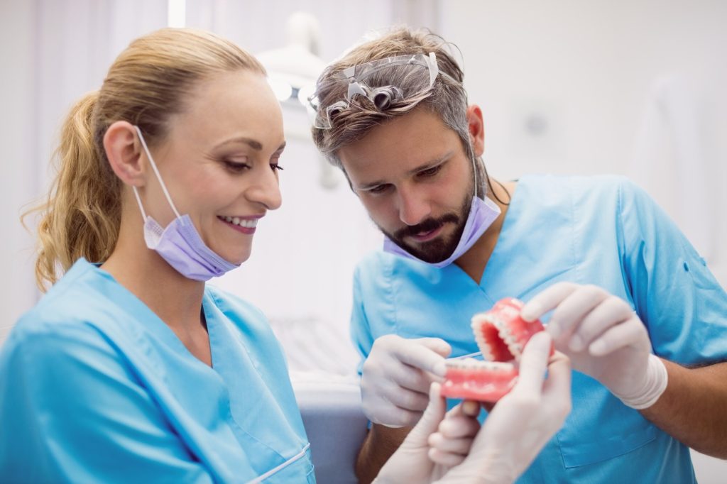 Partial dentures guide for treating gaps in your smile